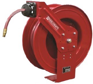 En Slangvinda modell ALC607RF Ø3/8" Max 21m 21 Bar slangupprullare med slang monterad.
