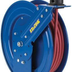 En Slangupprullare modell SH - Ø1/4" - 18m Max 21 Bar med röd slang monterad.