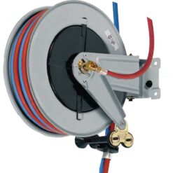 En Slangvinda för svetsgas Serie A42 - 2x6mm längd 13m med slangar fästa på.